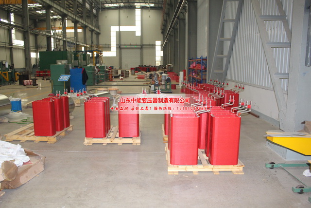 金牛SCB10-2500KVA干式电力变压器